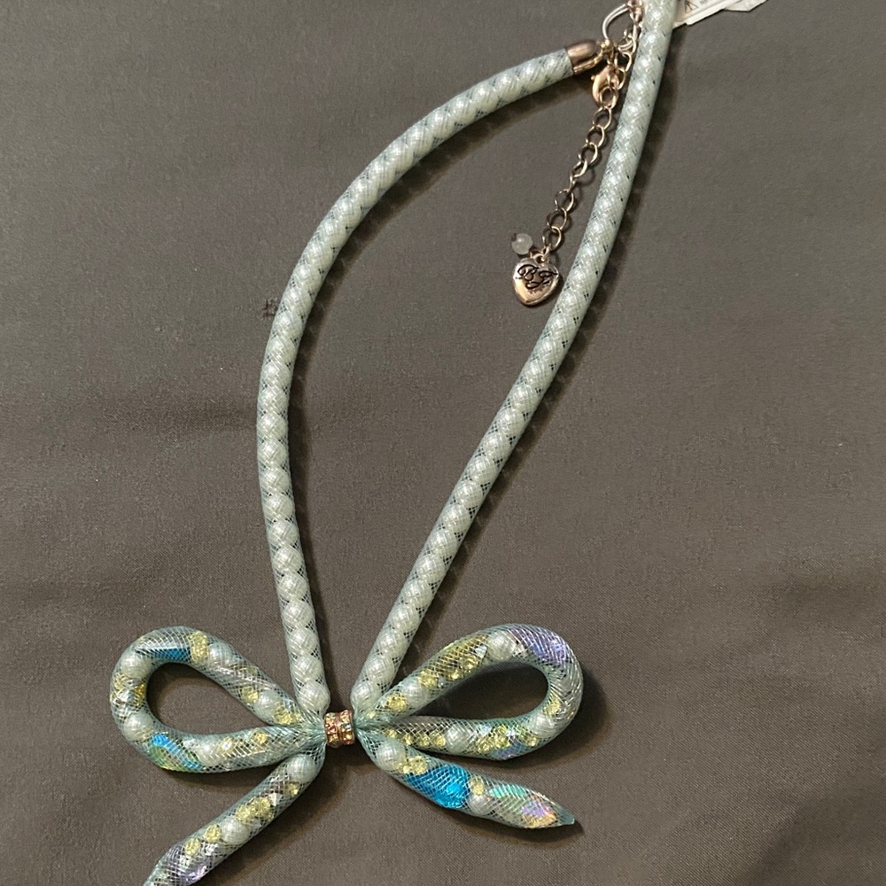 Betsey Johnson Blue and Purple Bow Necklace with Pearls